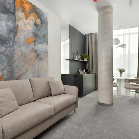 West Baltic Aparthotel 3*